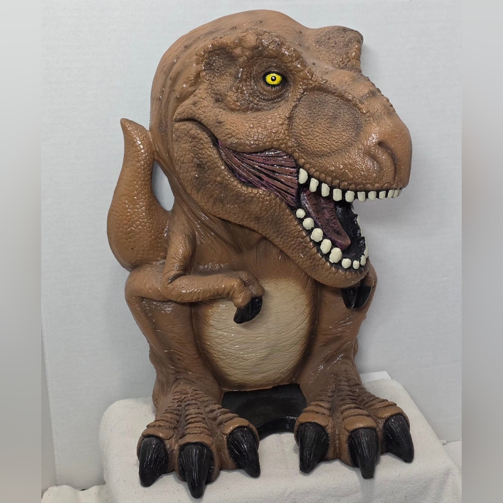 T-Rex Jurissac World Fallen Kingdom Candy Bowl Holder..Missing Bowl 14 Inch Tall